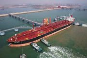 بازرسی شدید نفتکش های ایران در بنادر امارات