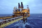 هفت عامل موثر بر قیمت نفت در سال ۲۰۱۹ کدامند؟
